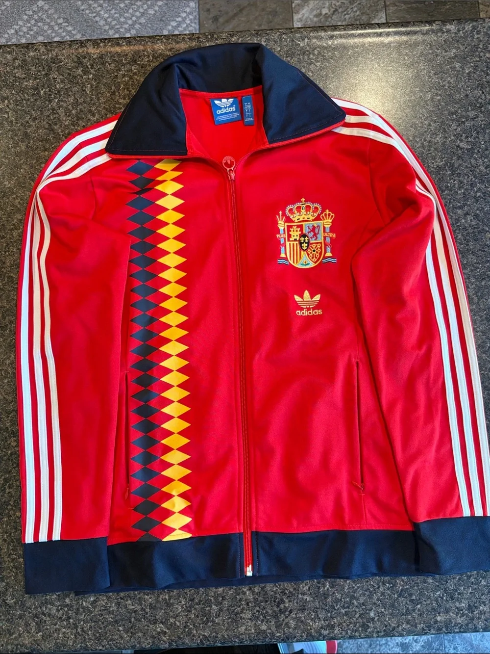 adidas men’s Large Retro Spain Red Track Jacket with Navy & Yellow Crest Accents